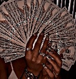 Престижному салону требуются девушки/женщины от 18-ти лет.  Рассматриваем все типажи,  никаких ограничений!Наши условия:  - заработная плата от 150000 грн в месяц;  - ежедневные выплаты;  - предоставл ...
