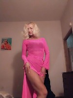 Ухоженная,  загорелая и без комплексов блондинка,  приглашает к себе в гости,  взрослого,  адекватного и чистоплотного мужчину СЛАВЯНСКОЙ ВНЕШНОСТИ на индивидуальные встречи.  .  . ...