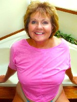 м.  Елизаровская,  К салонам отношения не имею.  Массаж тет-а-тет. ...