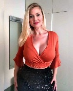 м.  Комендантский проспект,  Приветствую Вас мои хорошие! Приглашаю Вас посетить мою студию спа – релакса,  Аристократка!
Разнообразие массажных услуг,  индивидуальный подход к каждому гостю.  
Уютн ...