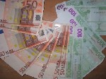 Я даю деньги в размере от 8 000 до 10 000 000 евро с годовой процентной ставкой 3%. Я помогу вам реализовать ваши проекты. Моя электронная почта: rousselthierry688@gmail.com whatsapp: +33752403334 ...