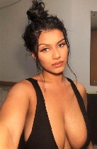 м.  Парнас,  Умница и красавица приглашает на массаж. ...